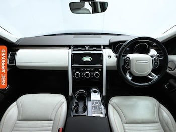 Used Land Rover Discovery 2017 for sale - 78300266: Photo