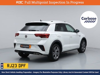 Used Volkswagen T-Roc 2023 for sale - 78869900: Photo
