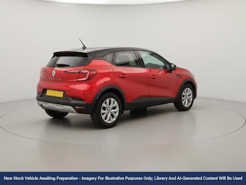 Used Renault Captur 2021 for sale - 76569558: Photo