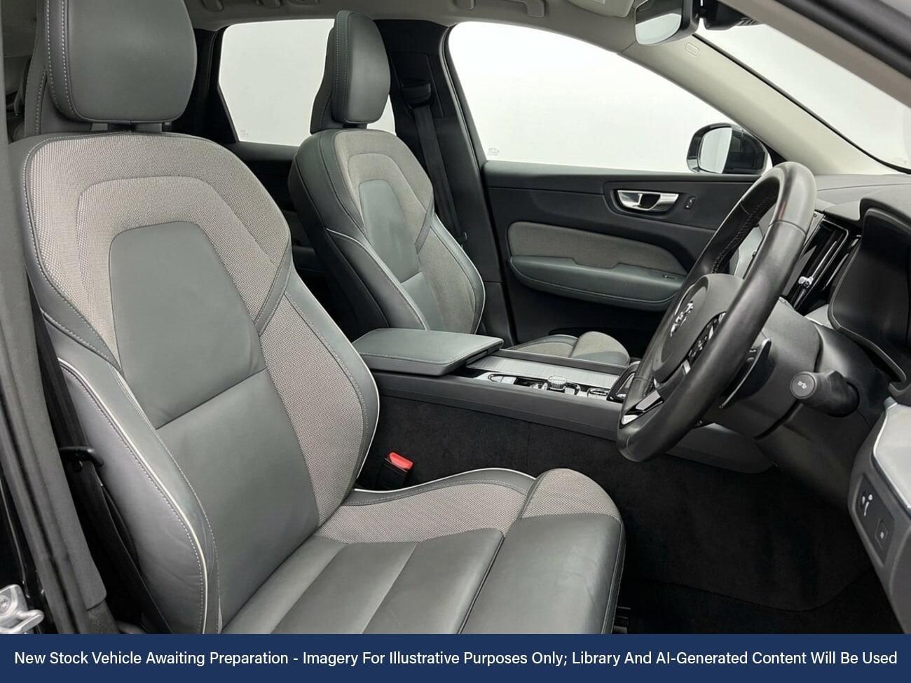 Used Volvo XC60 2020 for sale - 77112605: Photo 3