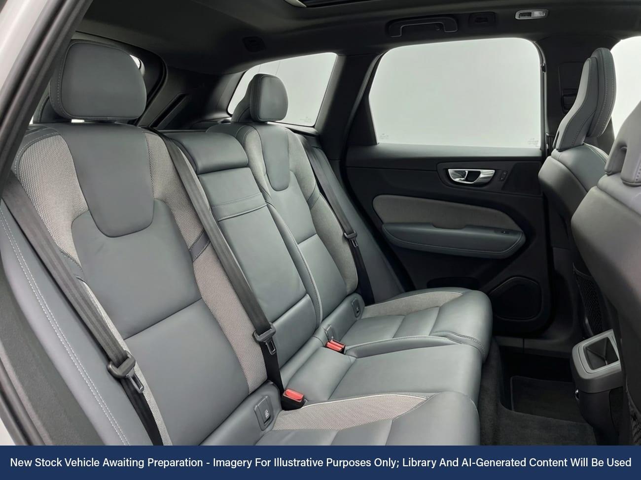 Used Volvo XC60 2020 for sale - 77112605: Photo 4