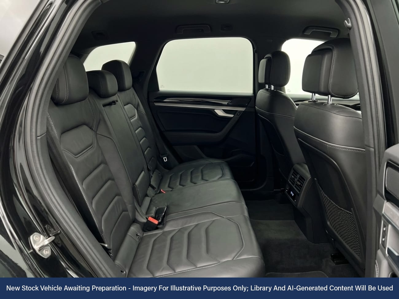 Used Volkswagen Touareg 2019 for sale - 77135305: Photo 4