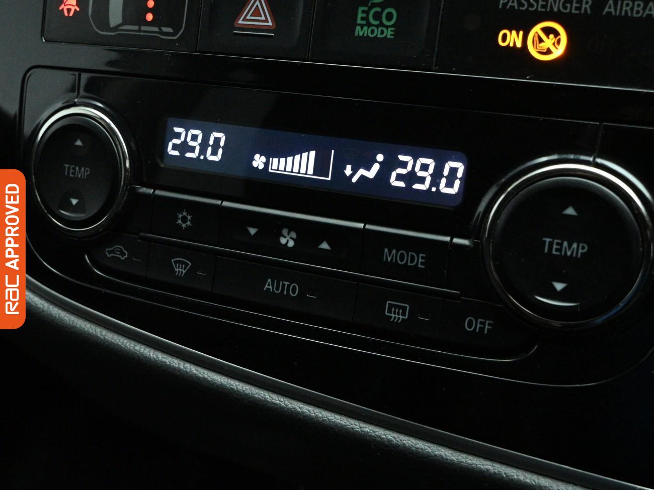 Used Mitsubishi Outlander 2018 for sale - 77904409: Photo 16