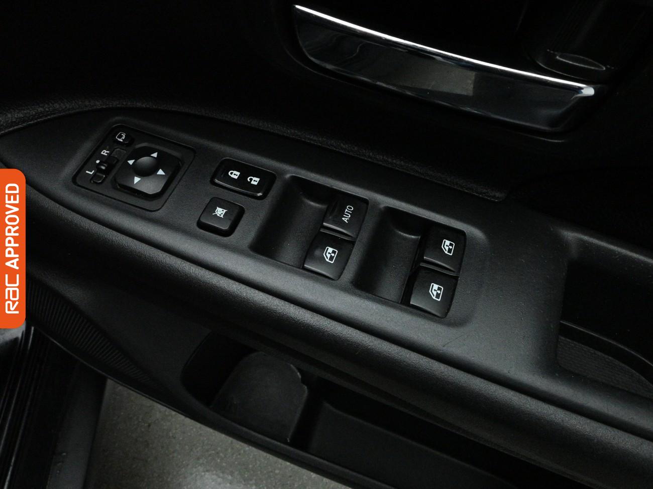 Used Mitsubishi Outlander 2018 for sale - 77904409: Photo 25