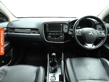 Used Mitsubishi Outlander 2018 for sale - 77904409: Photo