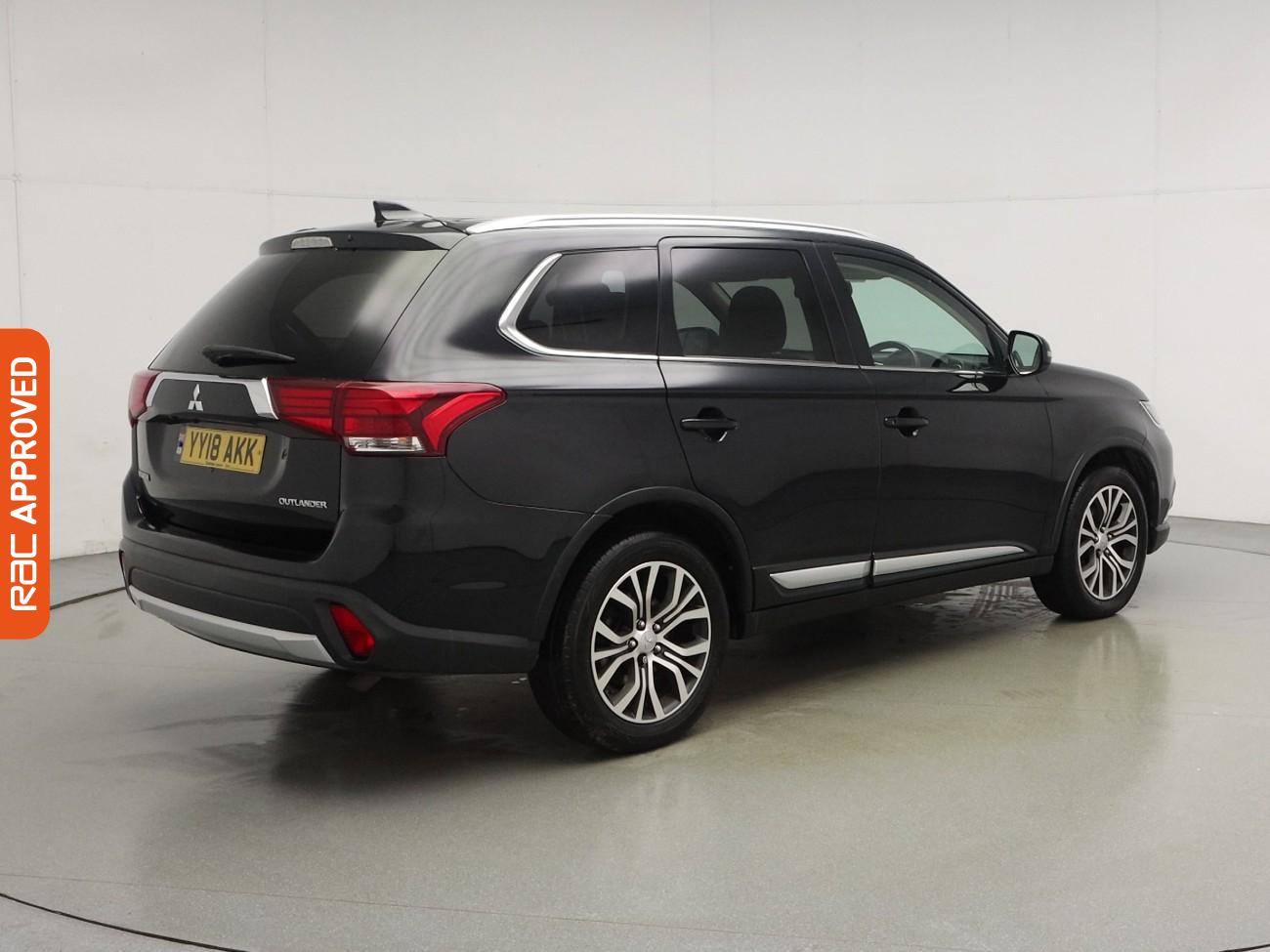 Used Mitsubishi Outlander 2018 for sale - 77904409: Photo 31