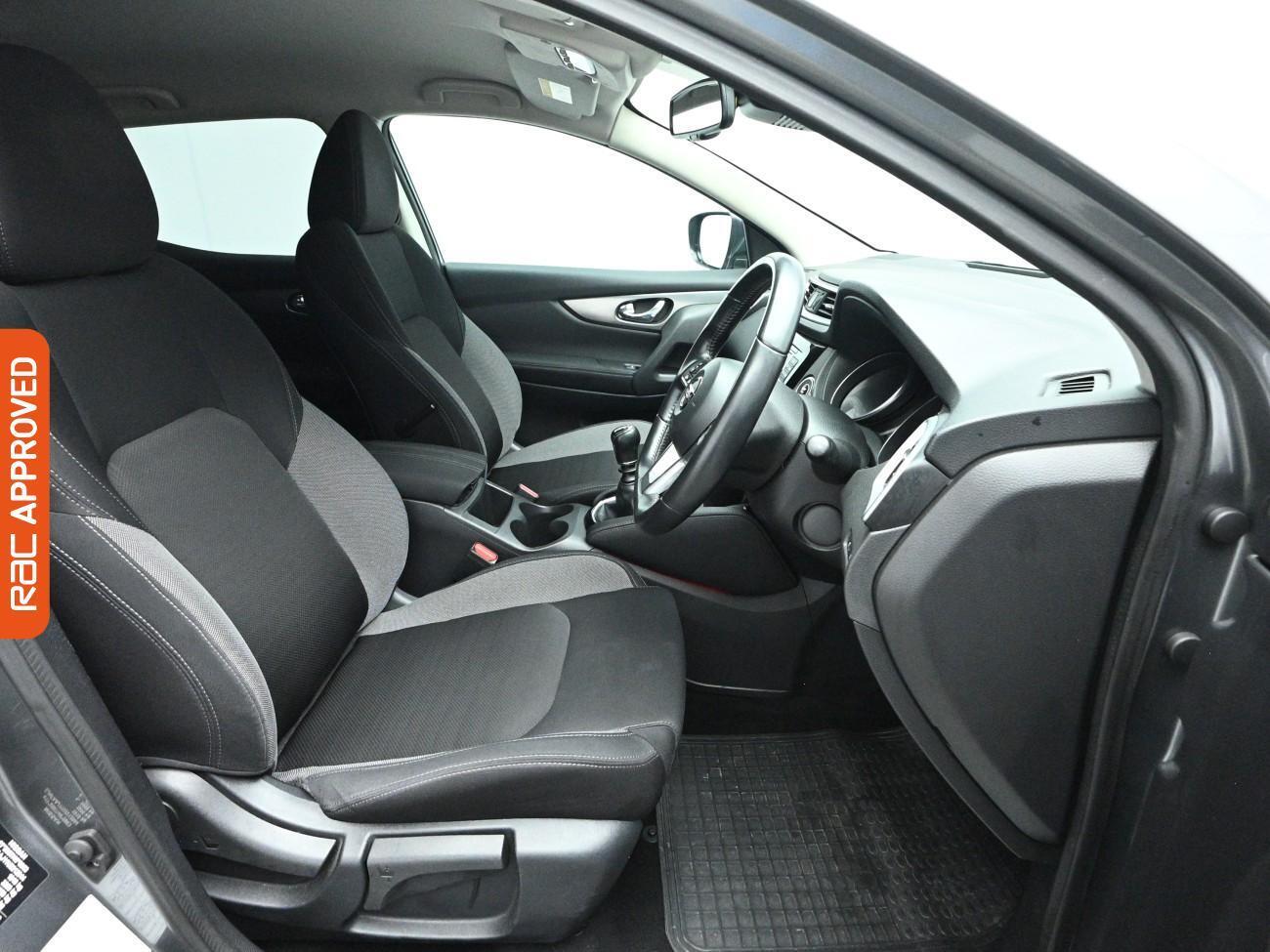 Used Nissan Qashqai 2018 for sale - 77951781: Photo 12