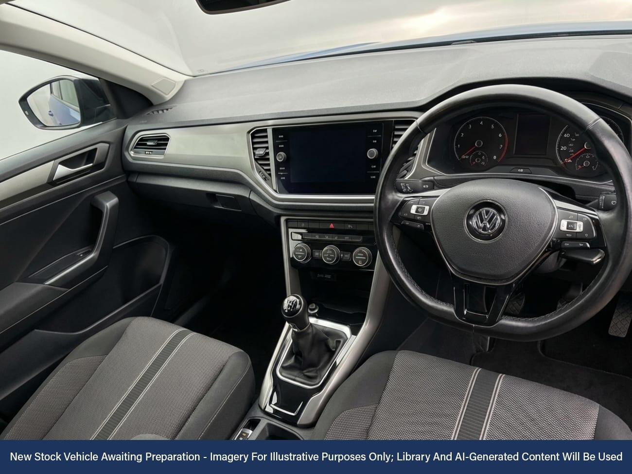 Used Volkswagen T-Roc 2020 for sale - 77286943: Photo 6