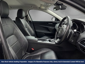 Used Jaguar XE 2019 for sale - 78775294: Photo