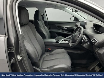 Used Peugeot 5008 2021 for sale - 76980153: Photo