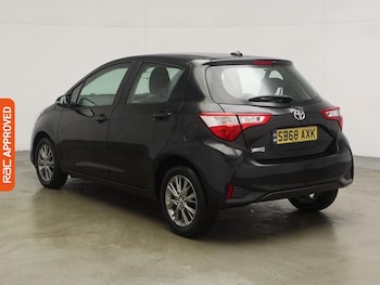 Used Toyota Yaris 2019 for sale - 78915773: Photo
