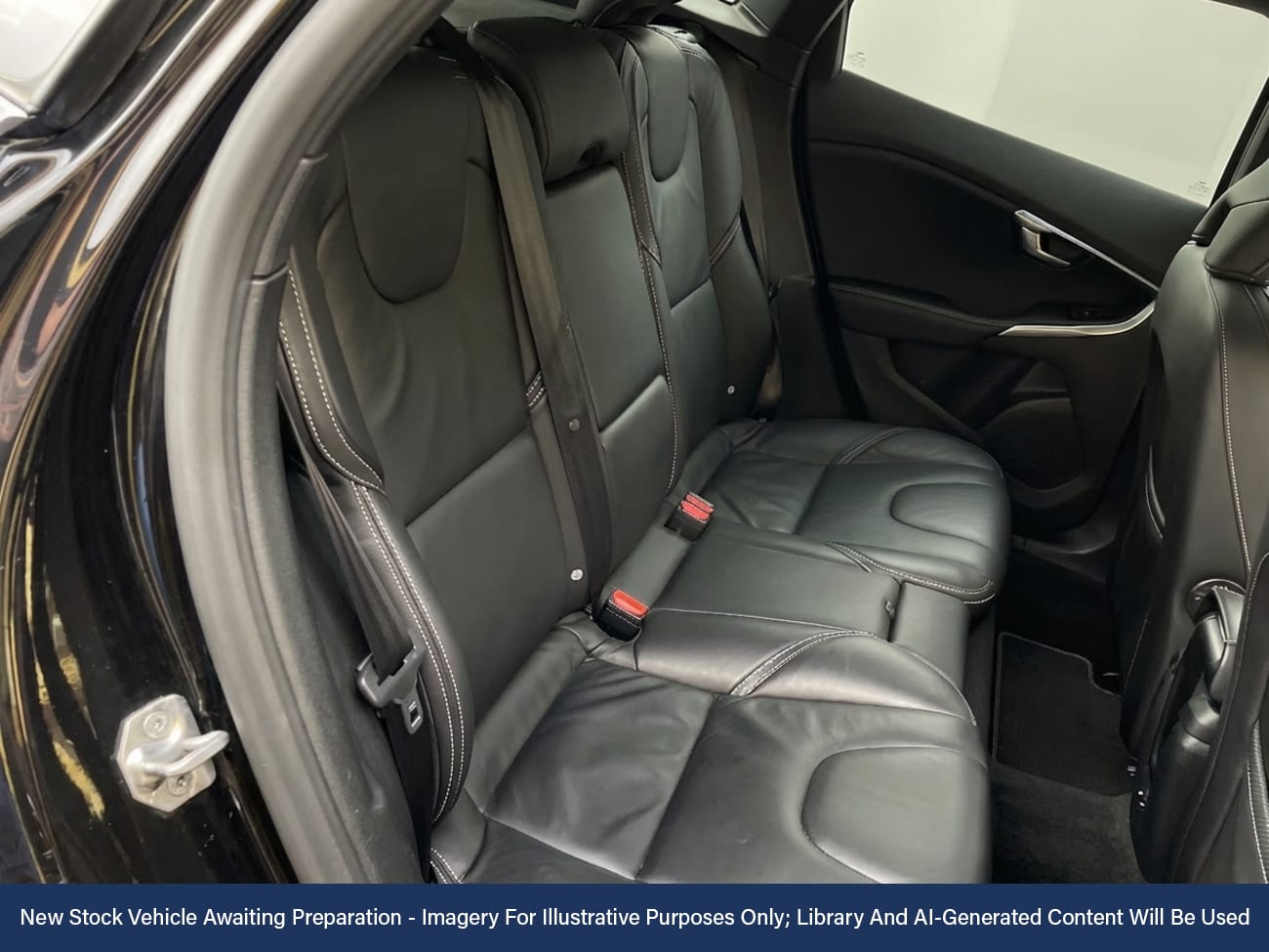 Used Volvo V40 2019 for sale - 77791816: Photo 4