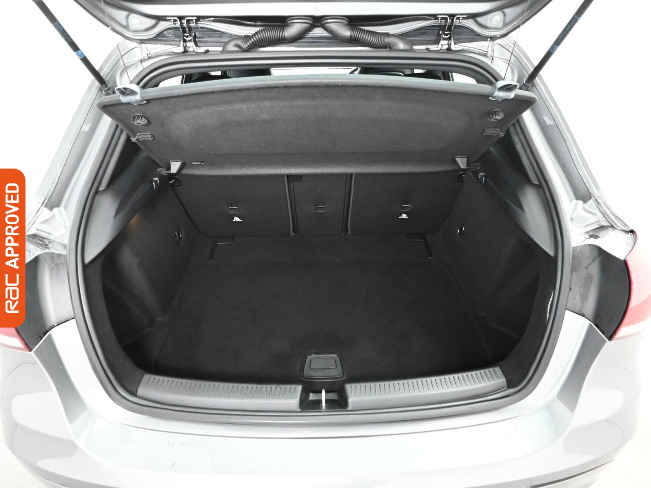 Used Mercedes-Benz A-Class 2018 for sale - 76972699: Photo 23