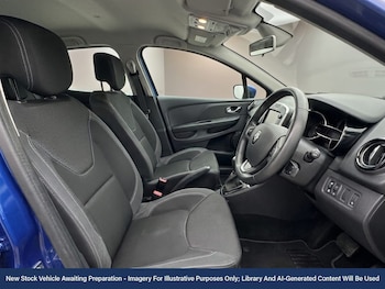 Used Renault Clio 2019 for sale - 78566453: Photo