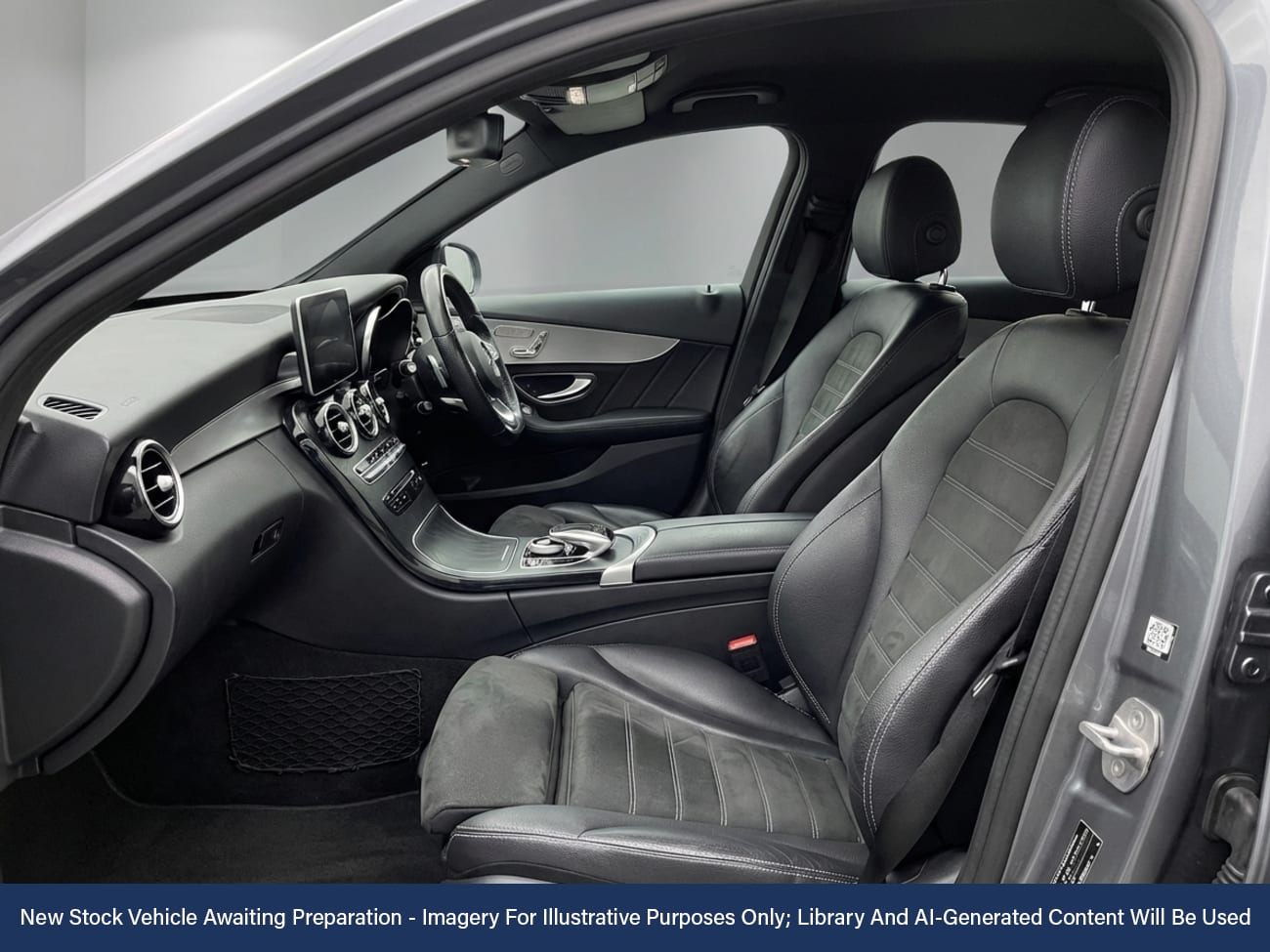 Used Mercedes-Benz C Class 2019 for sale - 78105252: Photo 3