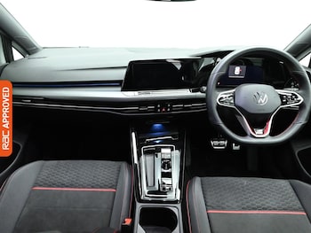 Used Volkswagen Golf 2023 for sale - 77502197: Photo