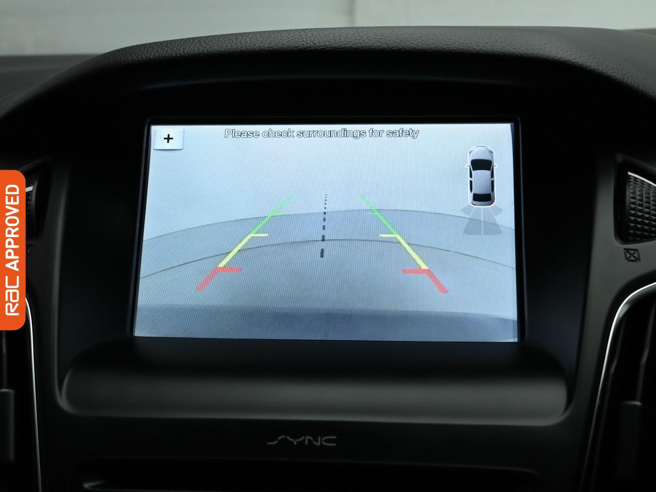 Used Ford Focus 2017 for sale - 76892469: Photo 16