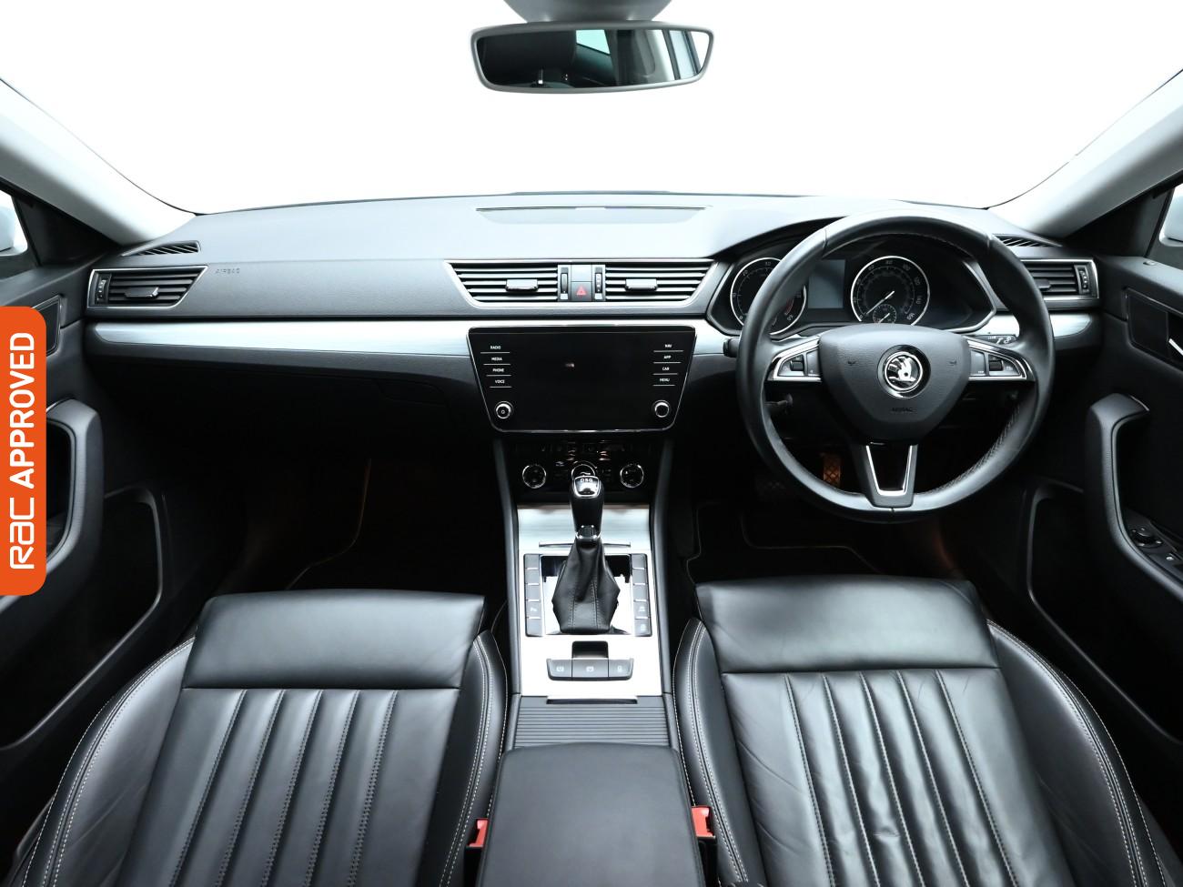 Used Skoda Superb 2020 for sale - 76207022: Photo 2