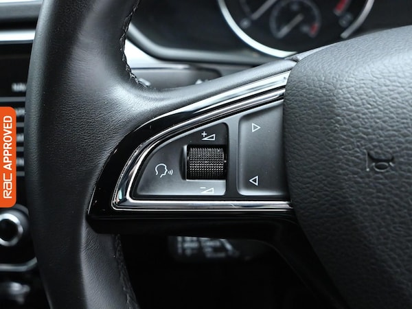 Used Skoda Superb 2020 for sale - 76207022: Photo 22