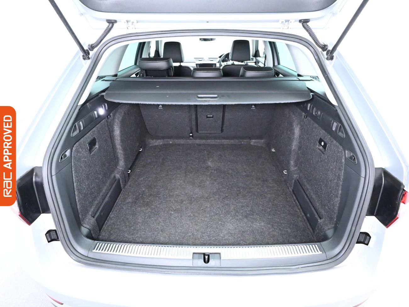 Used Skoda Superb 2020 for sale - 76207022: Photo 26