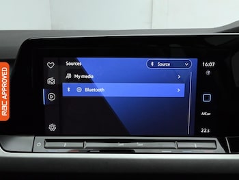 Used Volkswagen Golf 2022 for sale - 76558133: Photo