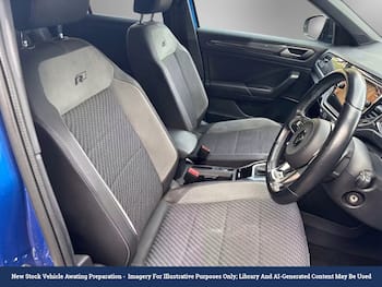 Used Volkswagen T-Roc 2021 for sale - 79746061: Photo
