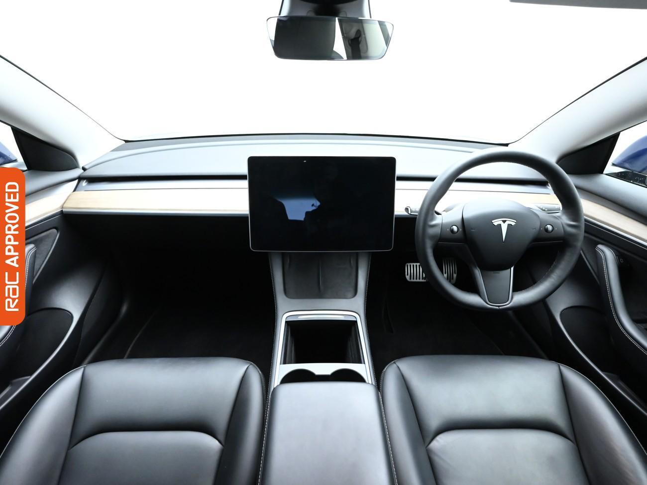 Used Tesla Model 3 2021 for sale - 76723939: Photo 2