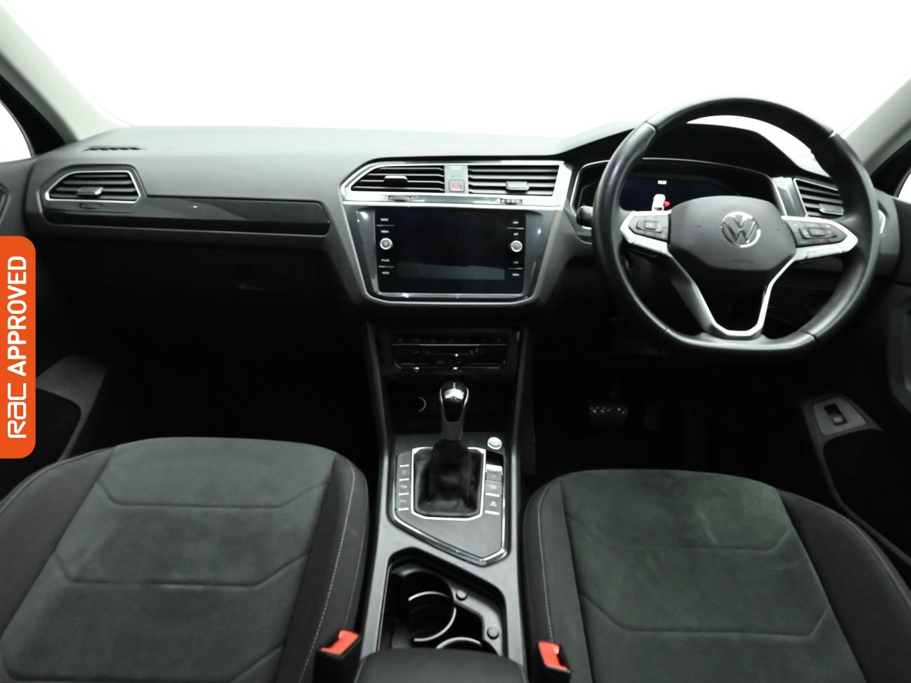 Used Volkswagen Tiguan 2020 for sale - 77158791: Photo 2