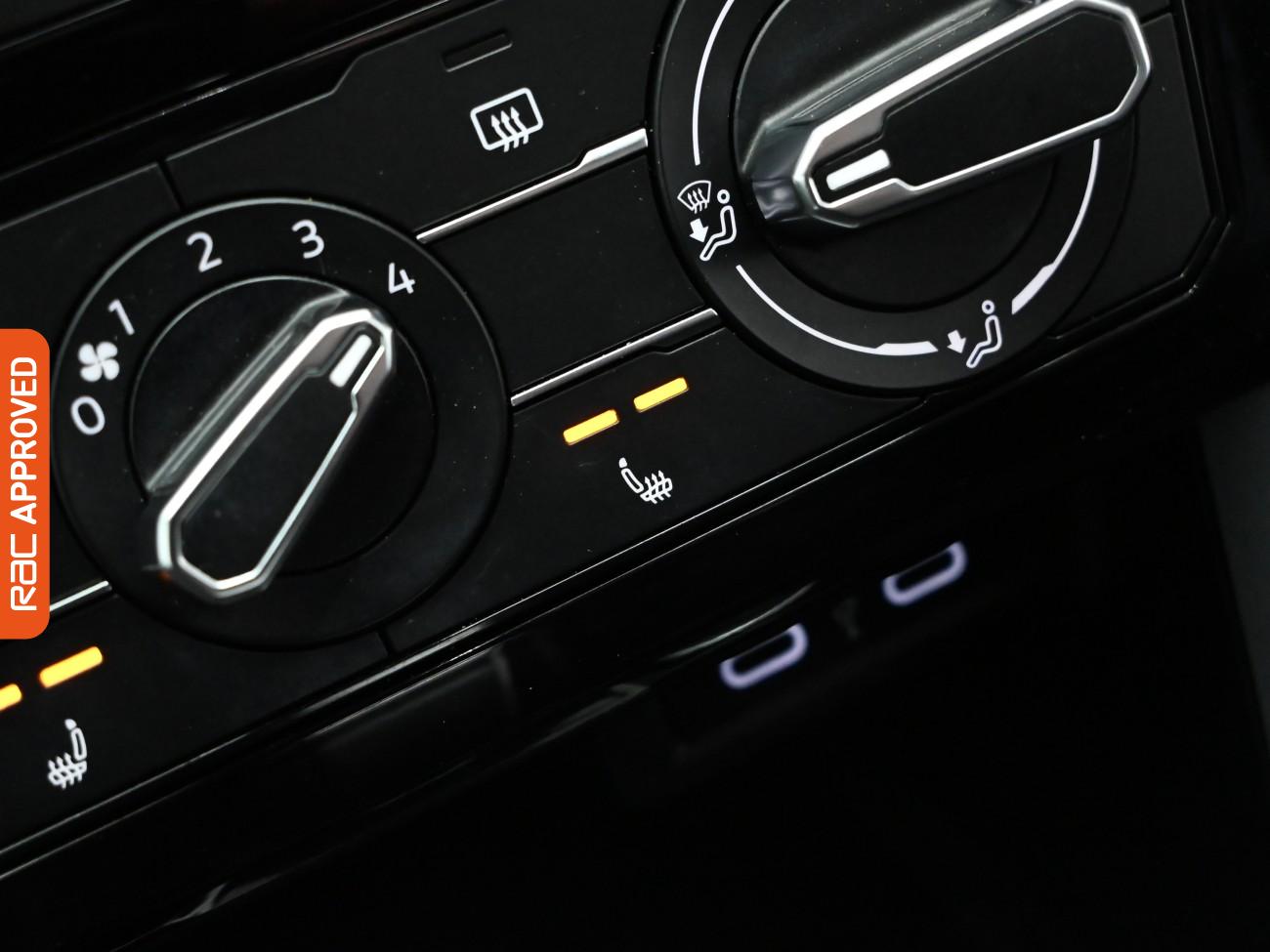 Used Volkswagen T-Cross 2022 for sale - 77629647: Photo 21