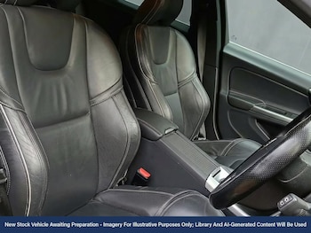 Used Volvo V60 2017 for sale - 77207842: Photo