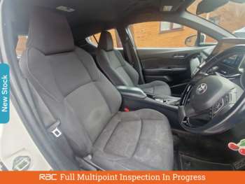 Used Toyota C-HR 2017 for sale - 74960973: Photo