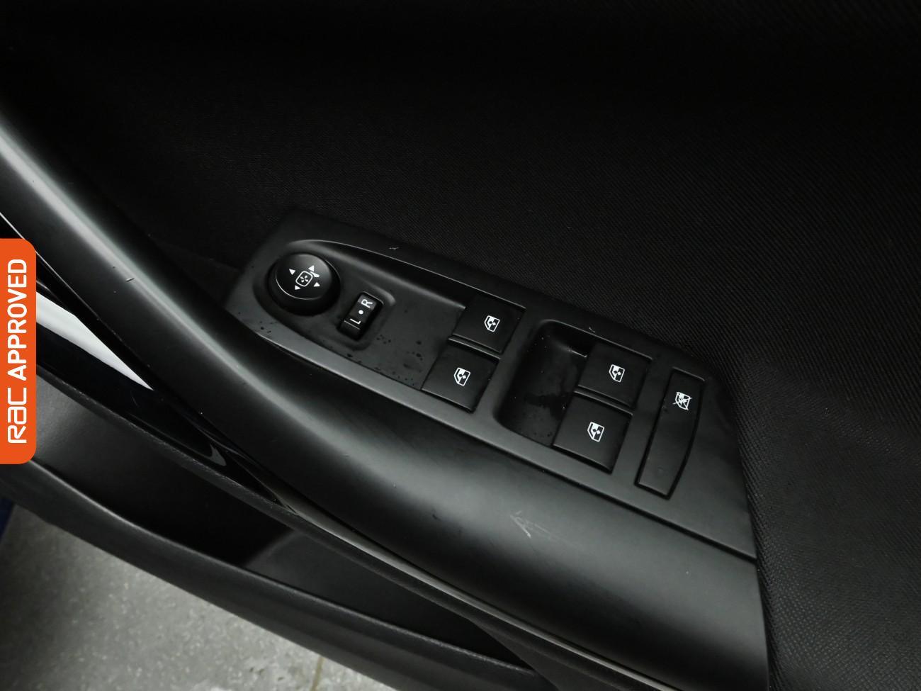 Used Vauxhall Astra 2017 for sale - 77608348: Photo 24