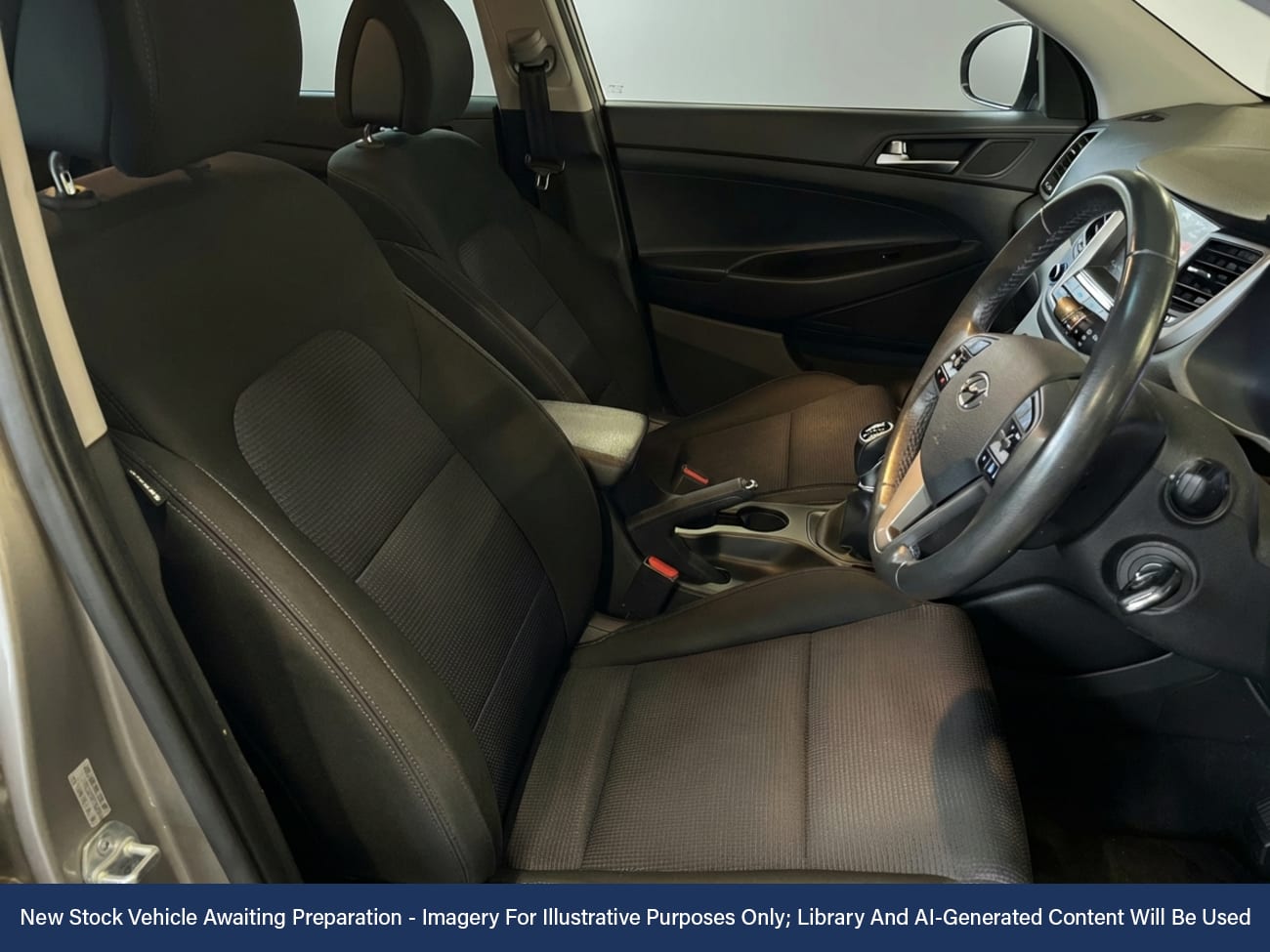 Used Hyundai TUCSON 2018 for sale - 77472904: Photo 3