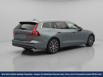 Used Volvo V60 2019 for sale - 76412795: Photo