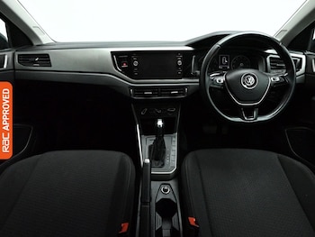 Used Volkswagen Polo 2018 for sale - 78915799: Photo