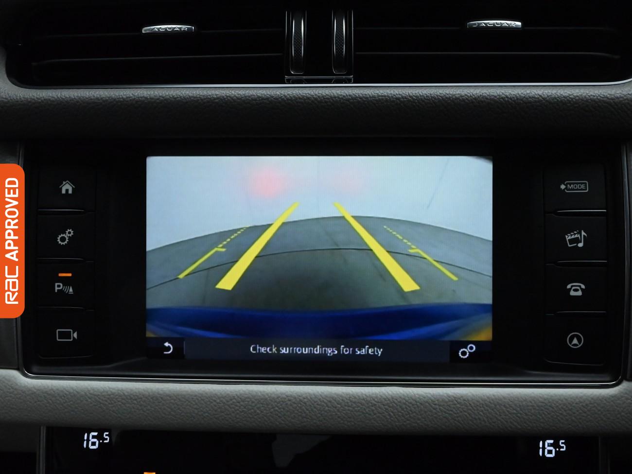 Used Jaguar XF 2017 for sale - 77676728: Photo 15