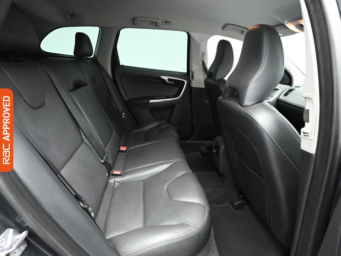 Used Volvo XC60 2015 for sale - 76650503: Photo 13