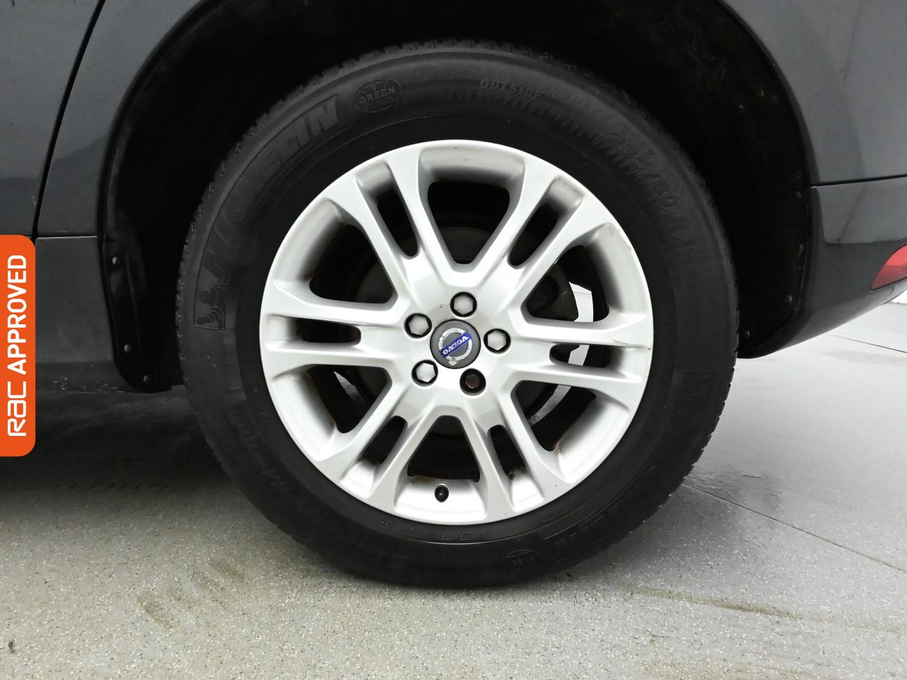 Used Volvo XC60 2015 for sale - 76650503: Photo 14