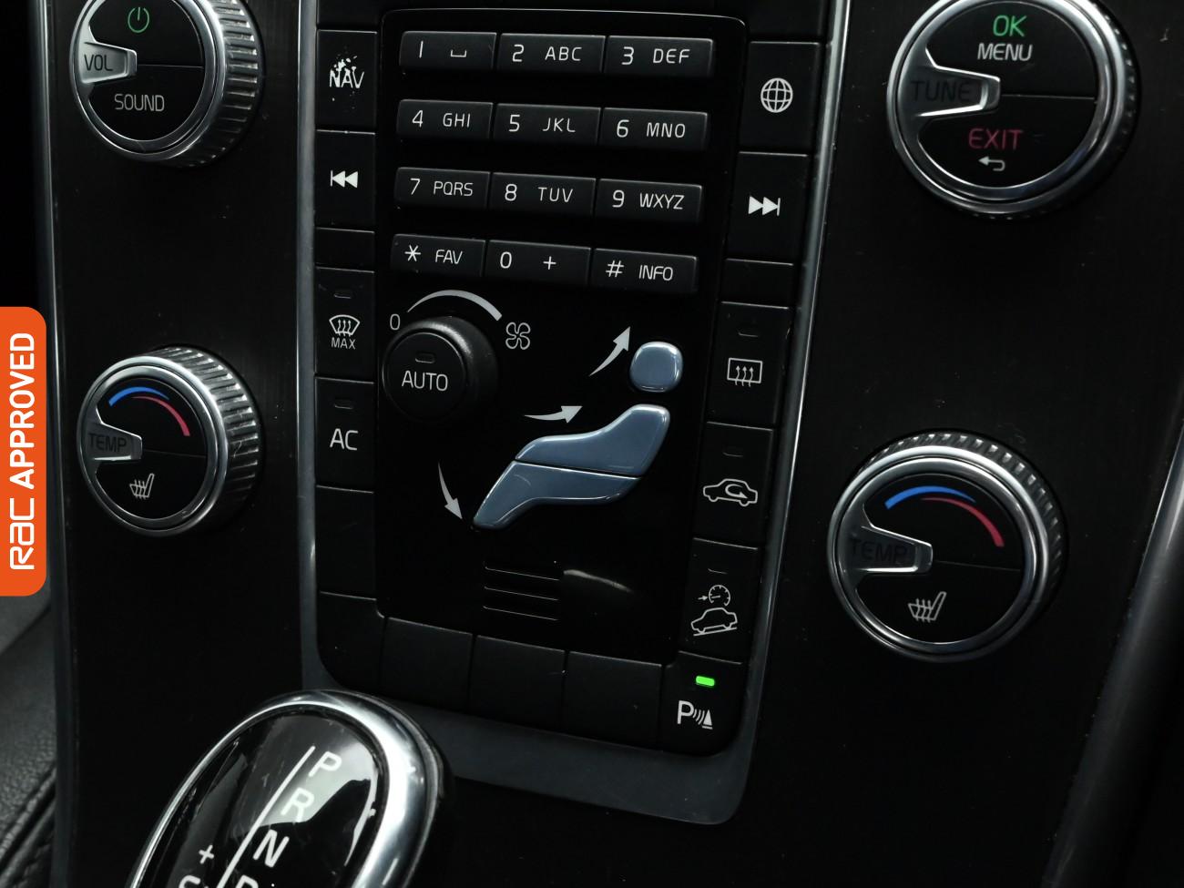 Used Volvo XC60 2015 for sale - 76650503: Photo 17