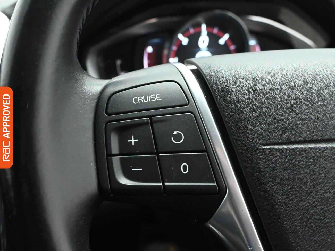 Used Volvo XC60 2015 for sale - 76650503: Photo 24