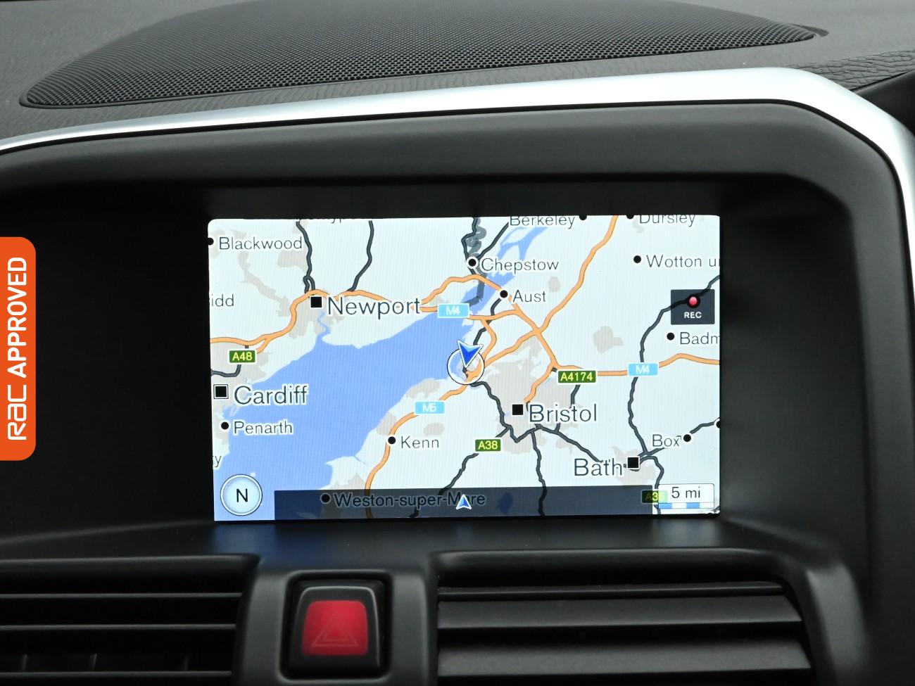 Used Volvo XC60 2015 for sale - 76650503: Photo 3