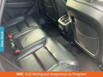 Used Volvo XC60 2017 for sale - 76206879: Photo 4