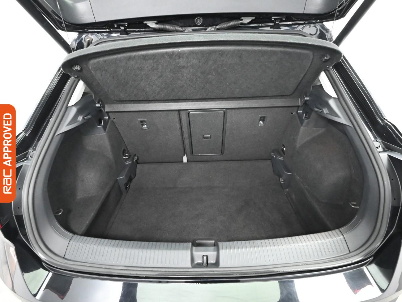 Used Volkswagen T-Roc 2022 for sale - 76641936: Photo 13