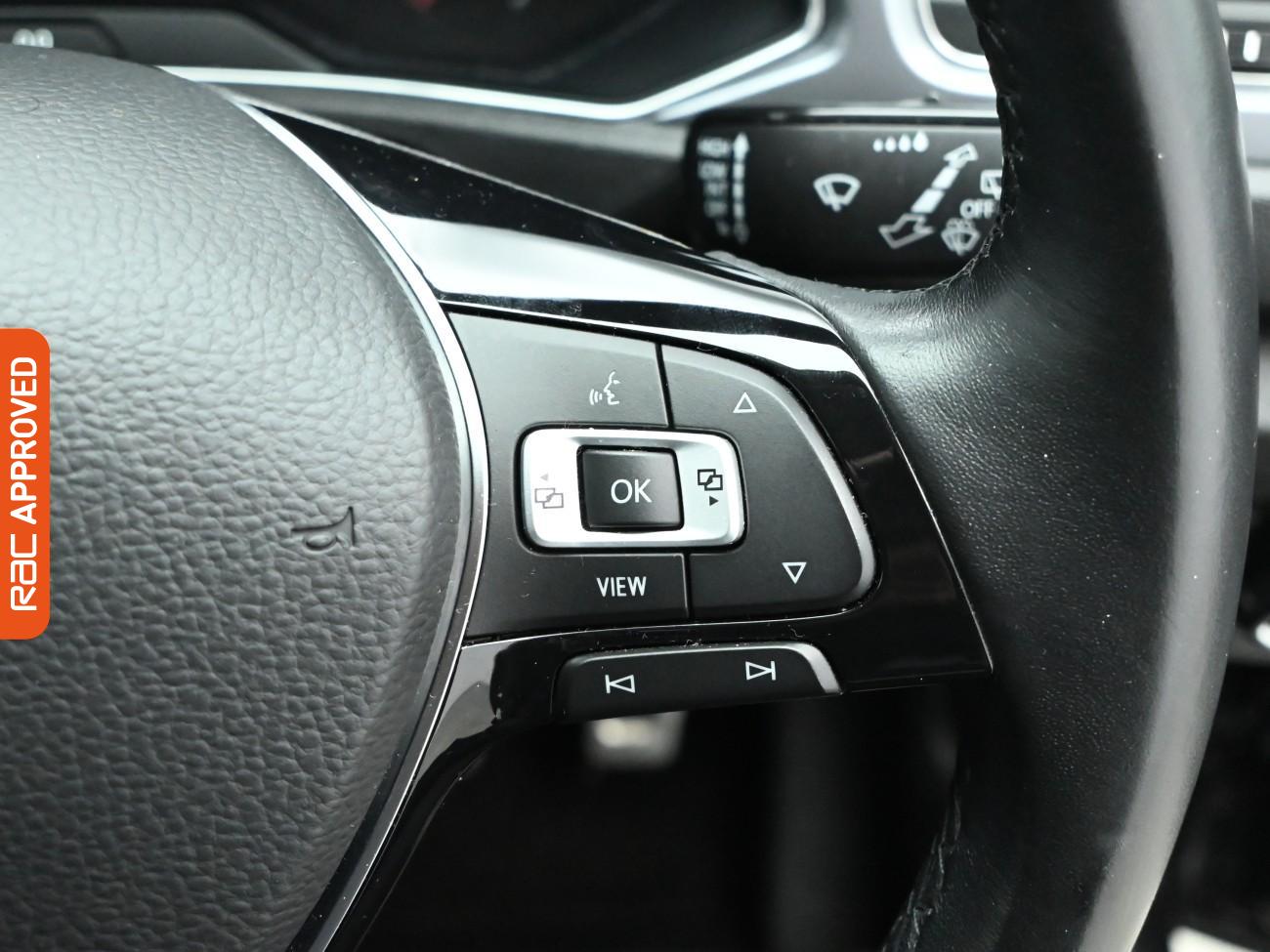 Used Volkswagen T-Roc 2022 for sale - 76641936: Photo 21