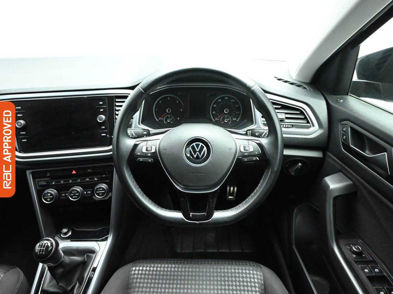 Used Volkswagen T-Roc 2022 for sale - 76641936: Photo 9