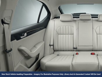 Used Skoda Superb 2017 for sale - 77257716: Photo