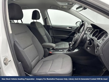 Used Volkswagen Golf 2018 for sale - 78708481: Photo