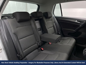 Used Volkswagen Golf 2018 for sale - 78708481: Photo