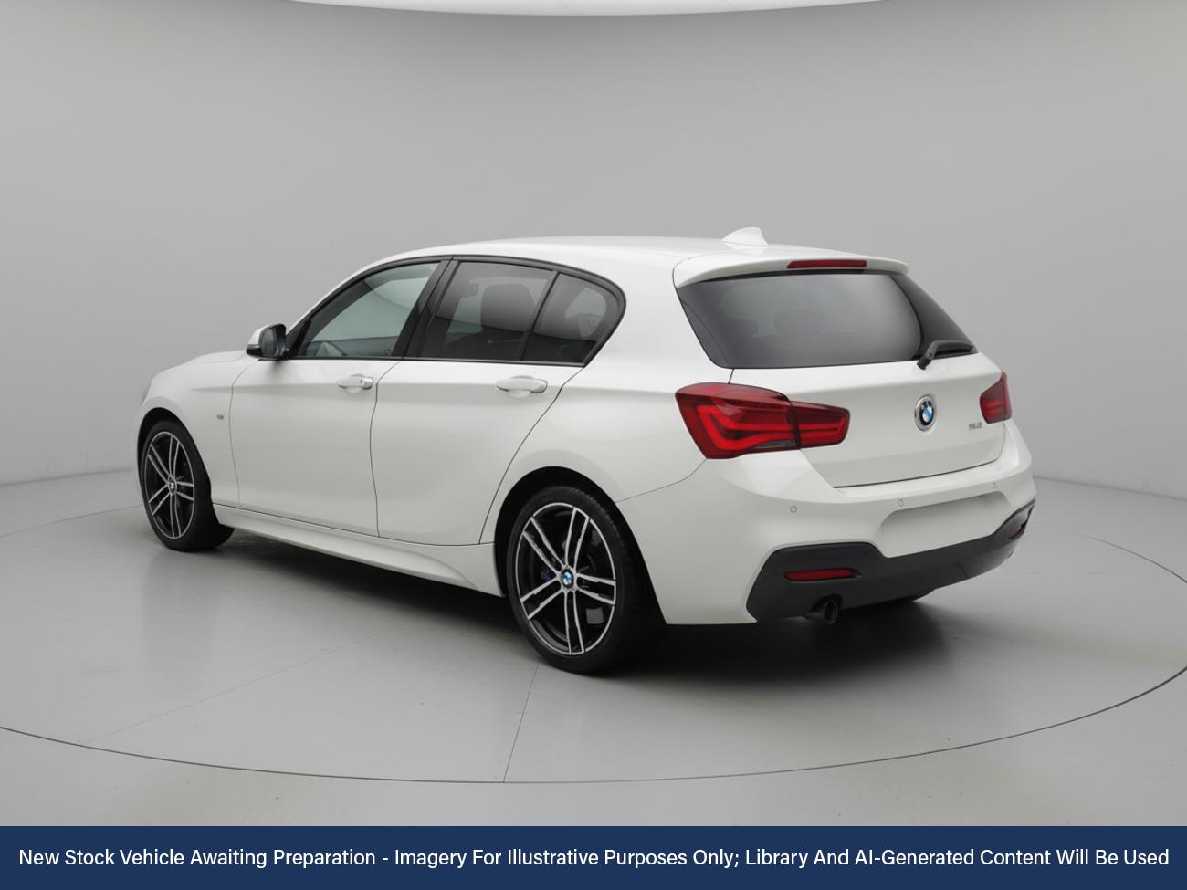 Used BMW 1 Series 2025 for sale - 76405931: Photo 2