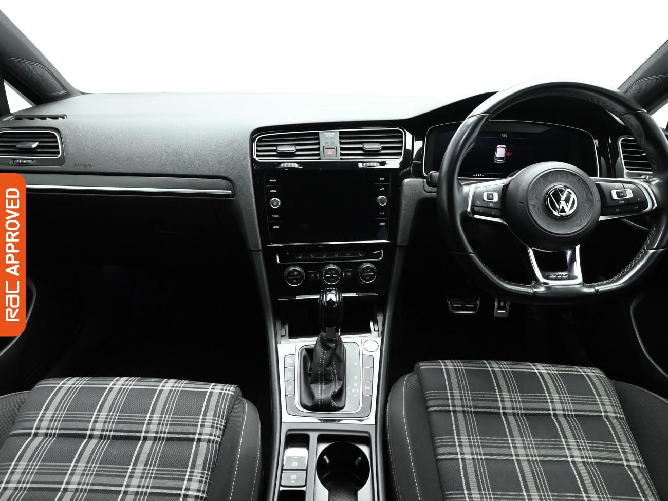 Used Volkswagen Golf 2019 for sale - 77520322: Photo 2